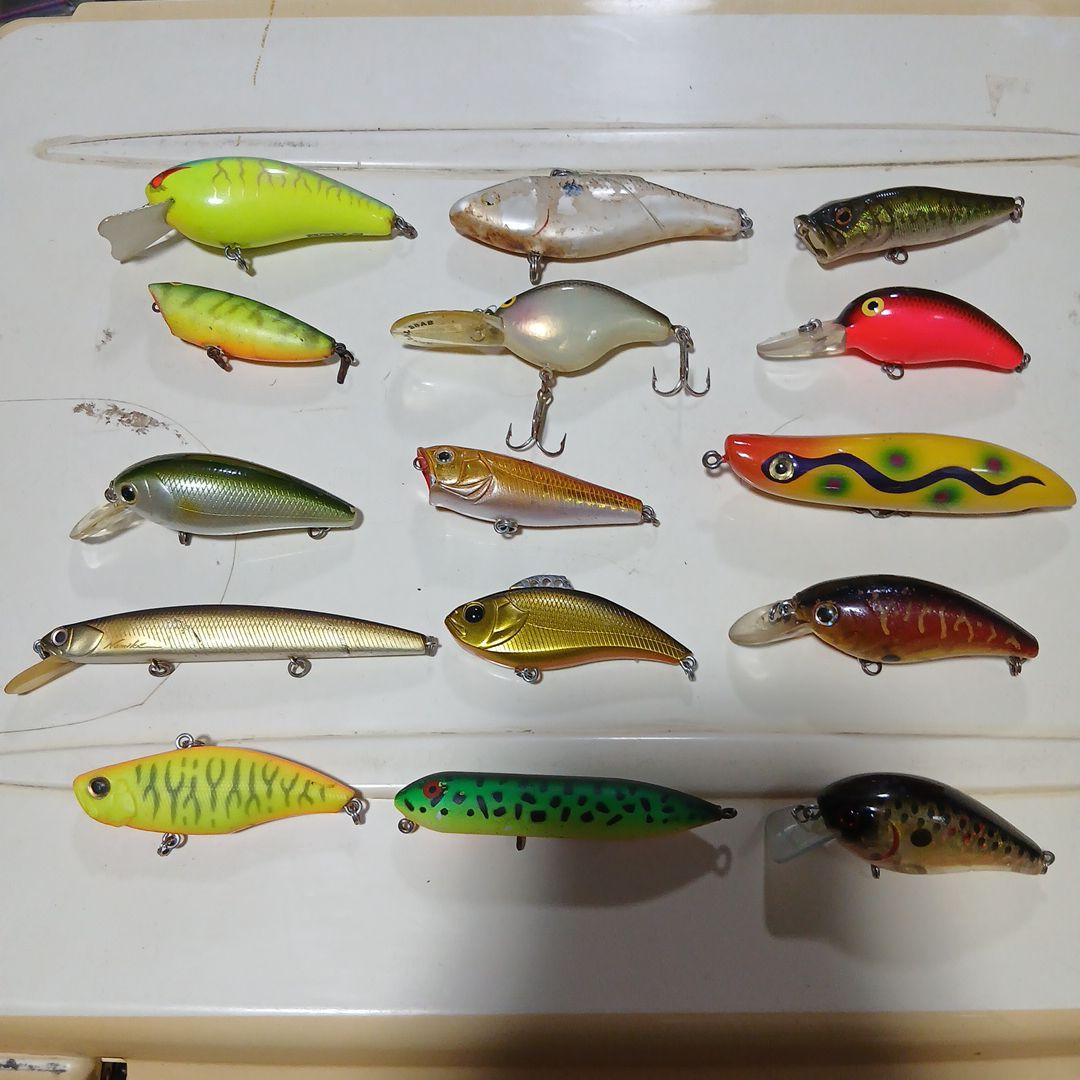 バス釣り引退セット235000セットはワームも込みになります。