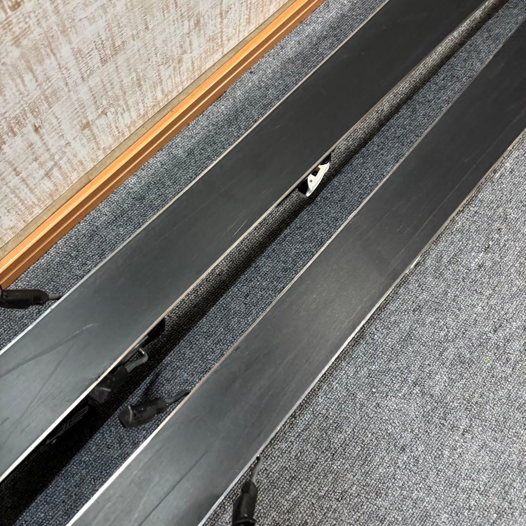 【送料無料】SALOMON カービングスキーストック付き