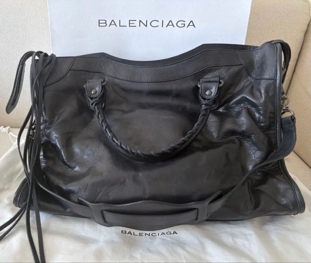 Ss 新品・未使用　BALENCIAGA シティ バッグ　ブラック