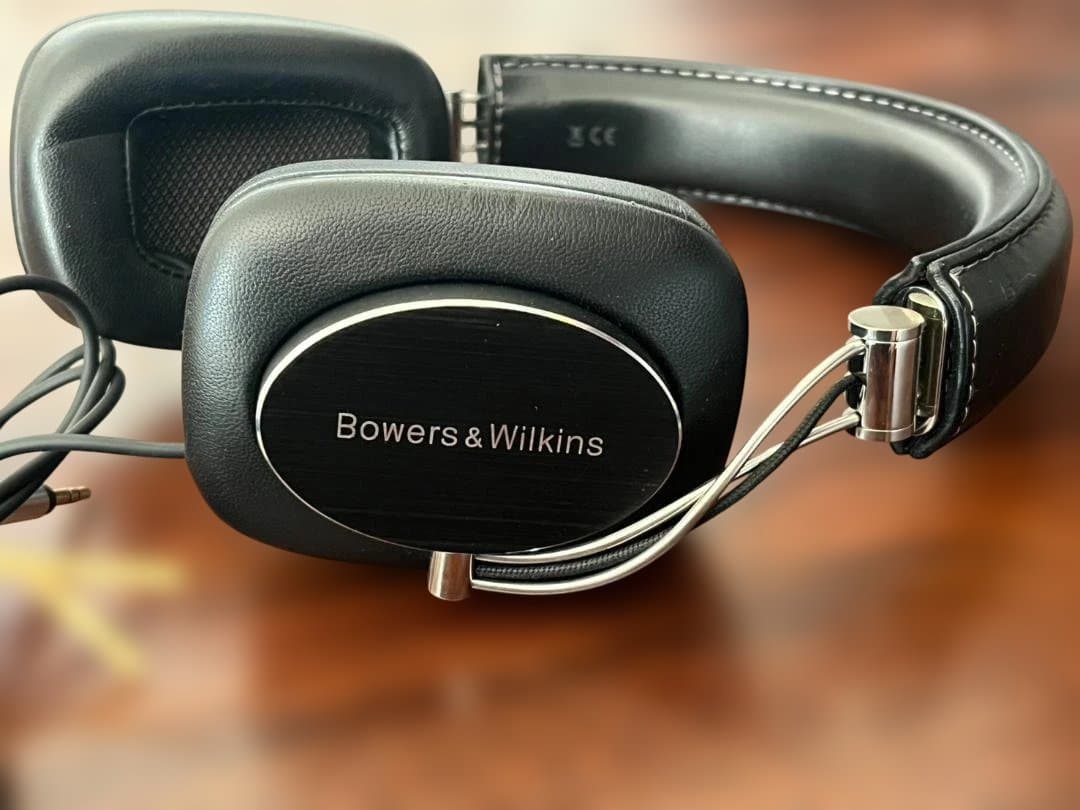 ◆Bowers&Wilkins B&W P7 オーバーイヤー ヘッドホン