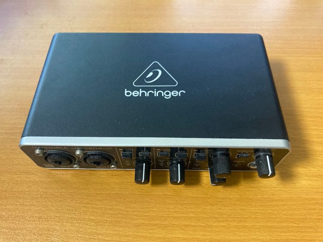 DTM・DAW Behringer U-PHORIA UMC204HD