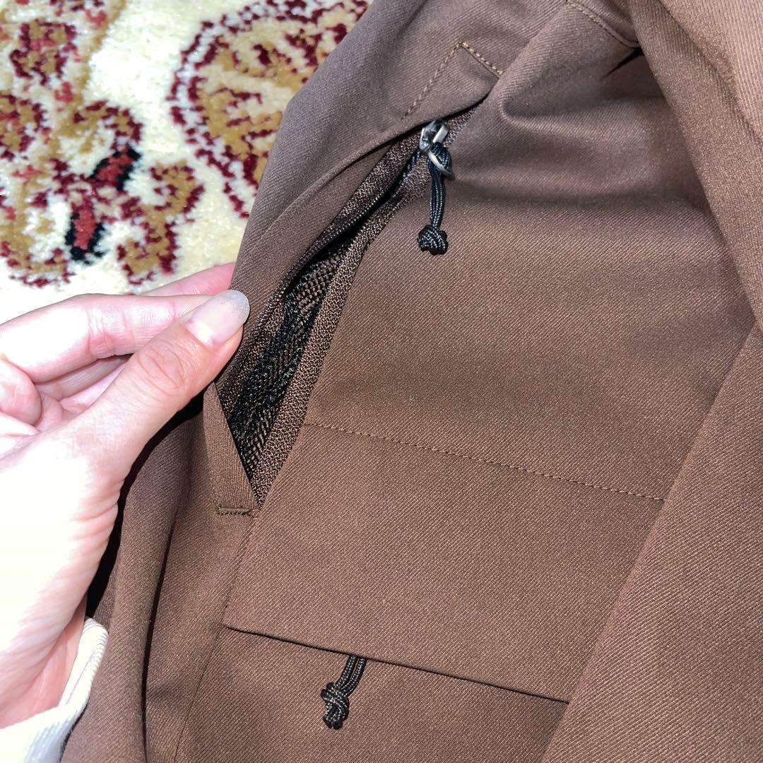 NIKITA スノボウェア