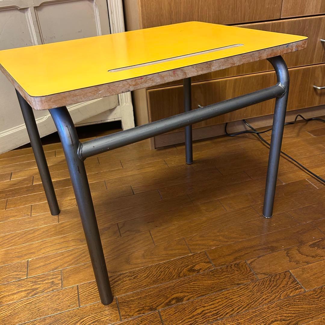 フランスアンティーク　学校机