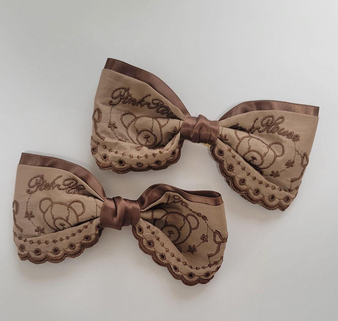 美品　ピンクハウス×青木美沙子コラボ　くま刺繍 リボンヘアクリップ　ブラウン