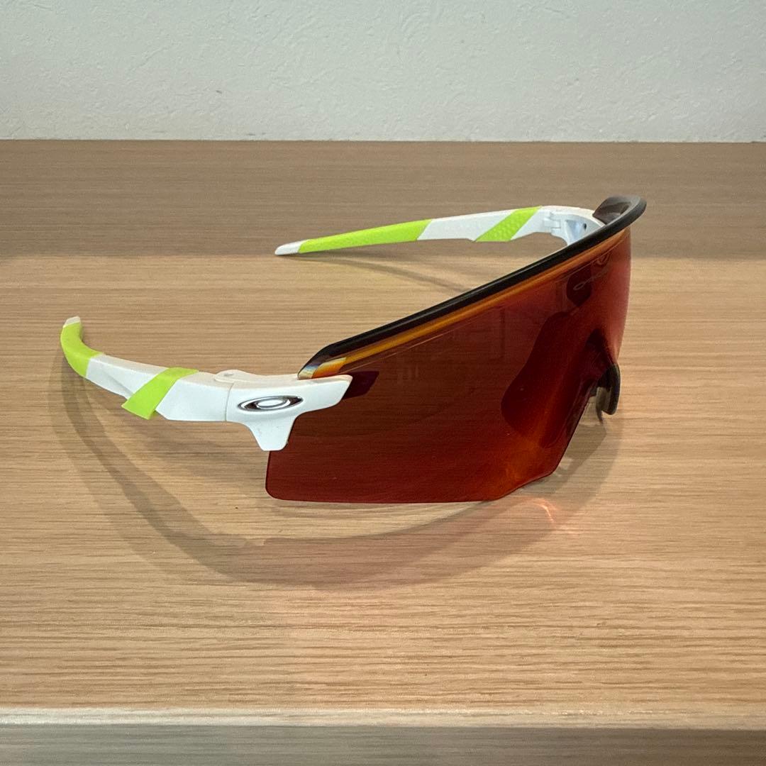 Oakley スポーツサングラス 赤レンズ ホワイト/グリーン