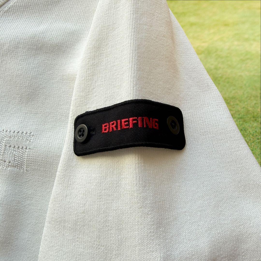 ブリーフィングゴルフ　ニット　白　M〜L相当　セーター　ホワイト　ゴルフ