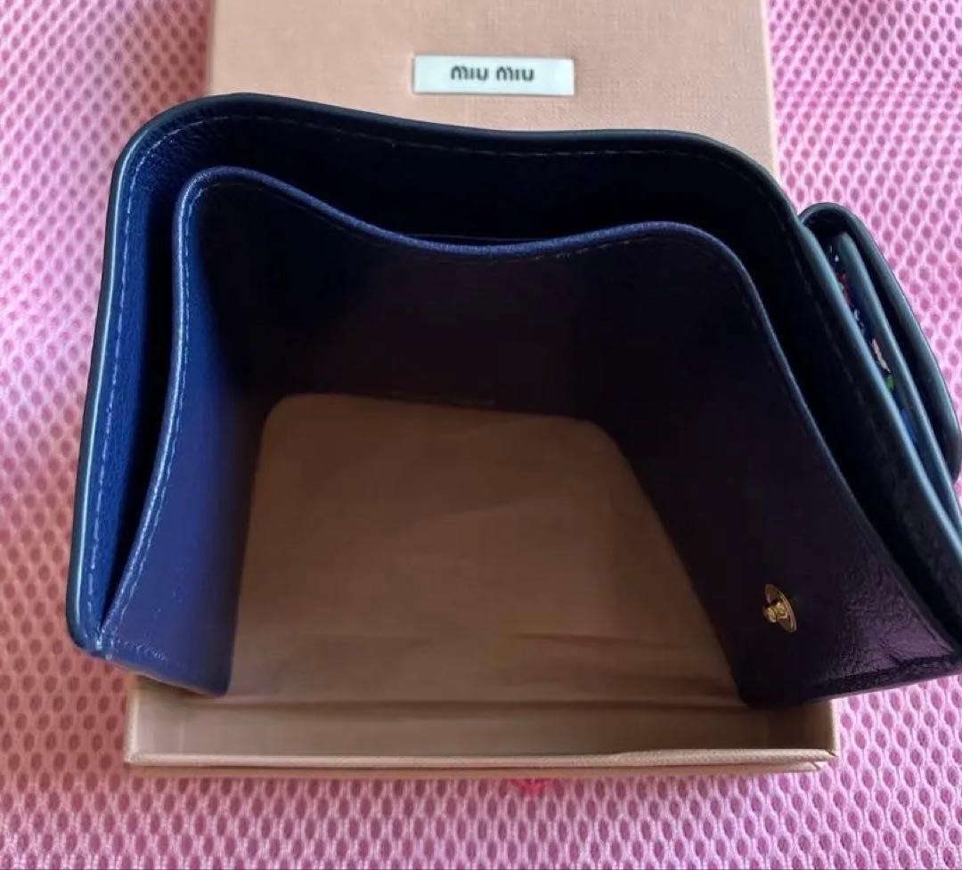 Miu Miu ミュウミュウ　三つ折り財布 花柄