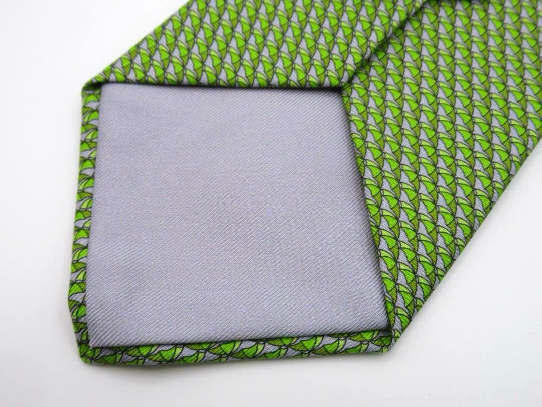 HERMES エルメス ネクタイ グリーン 緑 アンブレラ 傘柄 シルク 箱付き