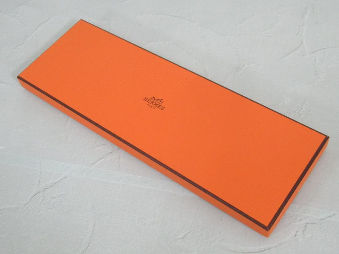 HERMES エルメス ネクタイ グリーン 緑 アンブレラ 傘柄 シルク 箱付き