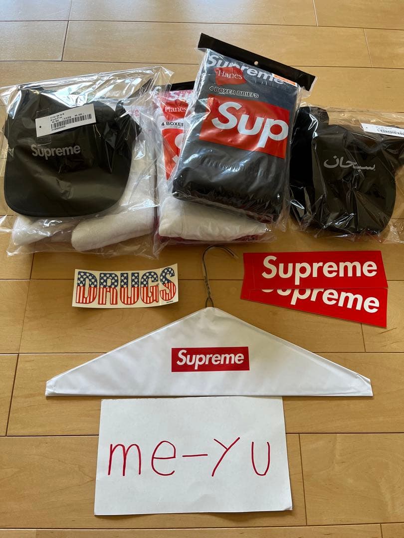 シュプリーム　ヘインズ　ボクサー　パンツ　ソックス　セット　1枚