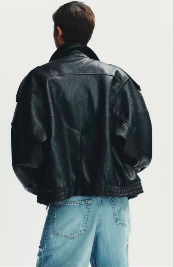 【新品・未使用】ZARA フェイクレザージャケット　XXL（15〜17号）