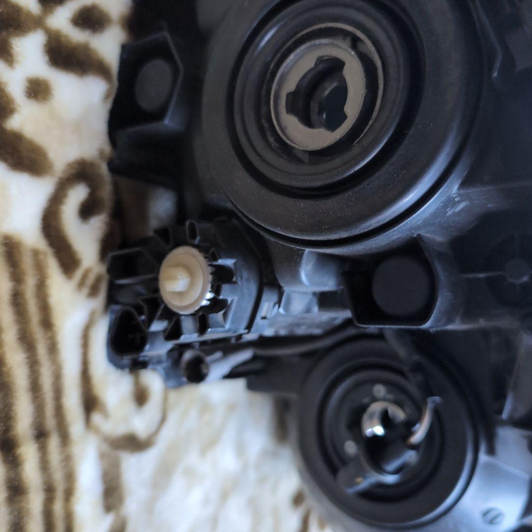 プリウス30ヘッドライト 左右セット インナーブラック