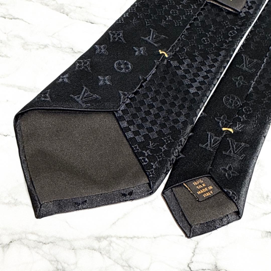 ✨週末で出品終了✨ルイヴィトン　ダミエミックスモノグラム　ブラック　ネクタイ