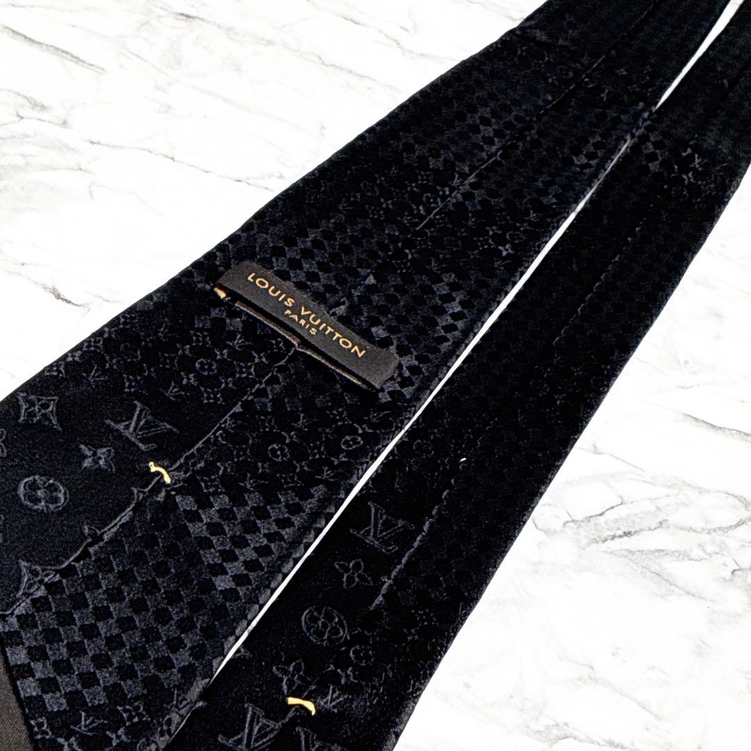 ✨週末で出品終了✨ルイヴィトン　ダミエミックスモノグラム　ブラック　ネクタイ