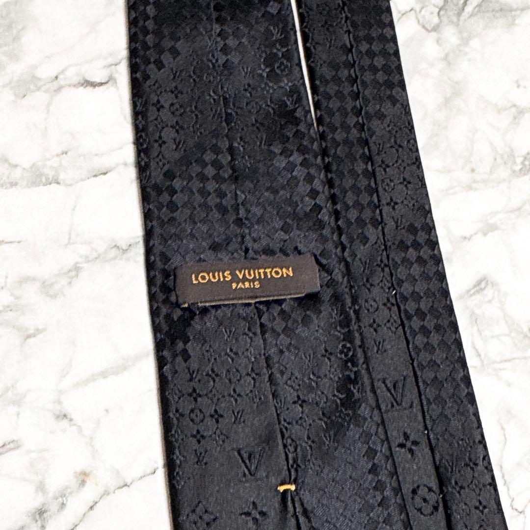 ✨週末で出品終了✨ルイヴィトン　ダミエミックスモノグラム　ブラック　ネクタイ