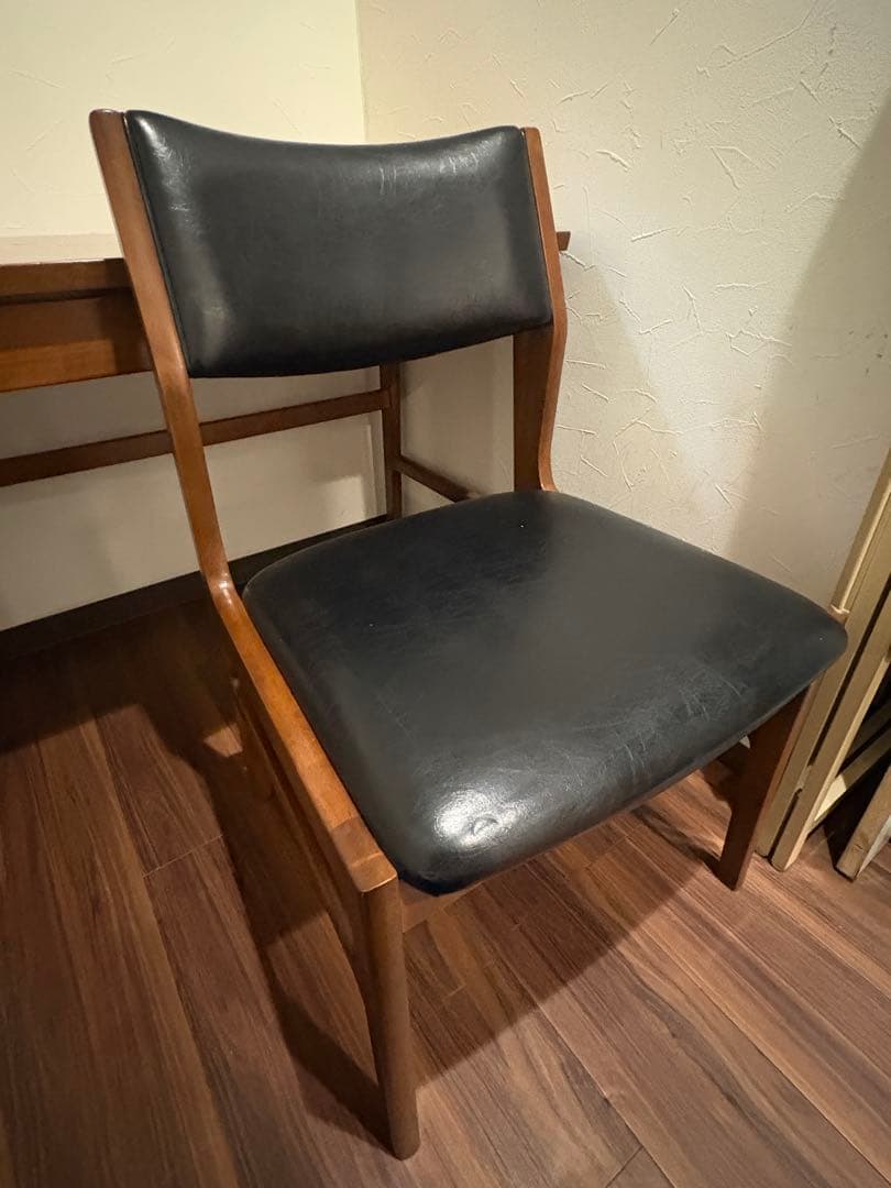 【チェア】カリモク 60+ アームレスダイニングチェア