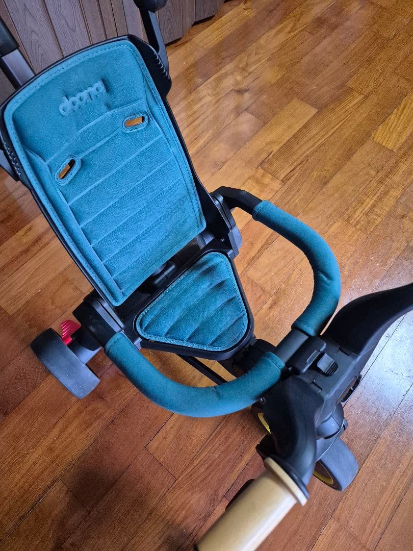 doona Liki Trike S5 折りたためる三輪車　レーシンググリーン