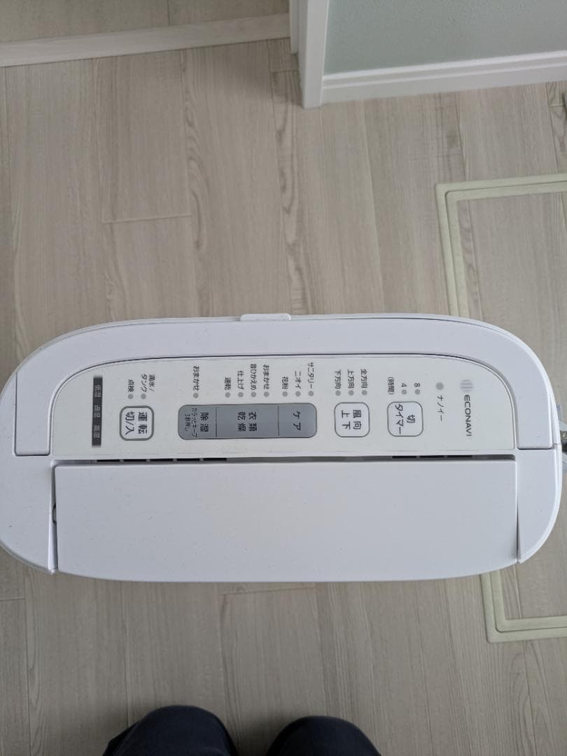 衣類乾燥除湿機　パナソニック ナノイー F-YZTX60