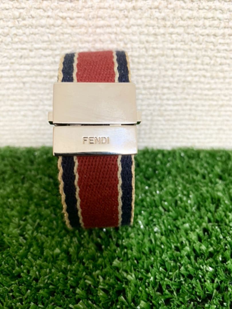 新品未使用 FENDI リバーシブル バングル ネイビー アクセサリー