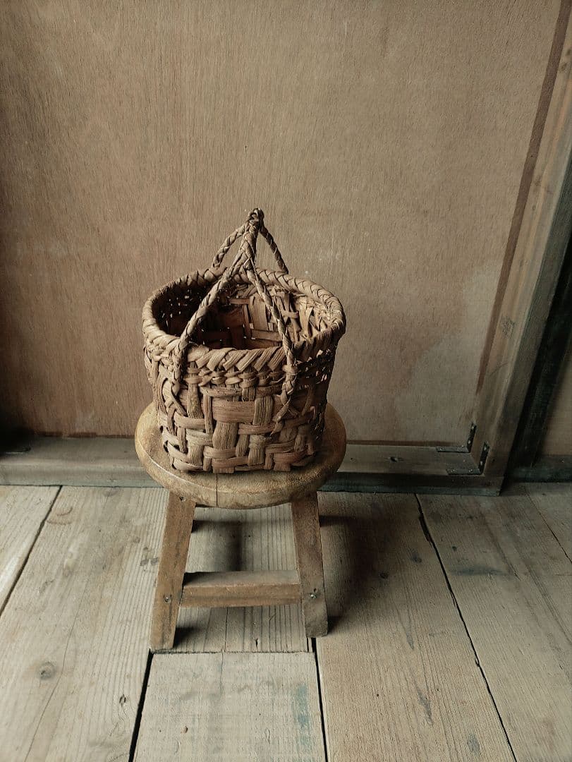 コ*ネ様 信州安曇野の山葡萄かごバック。里山手仕事