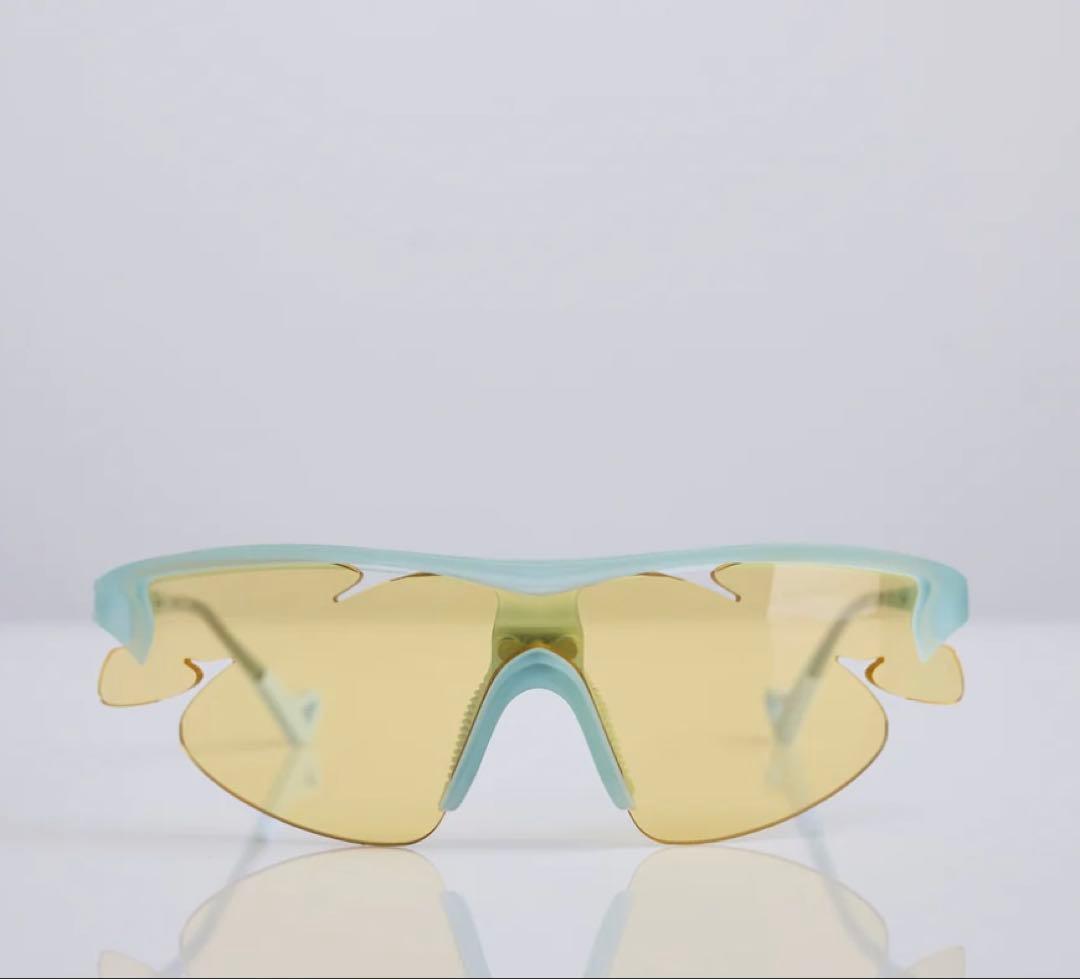 districtvision postarchivefaction オークリー