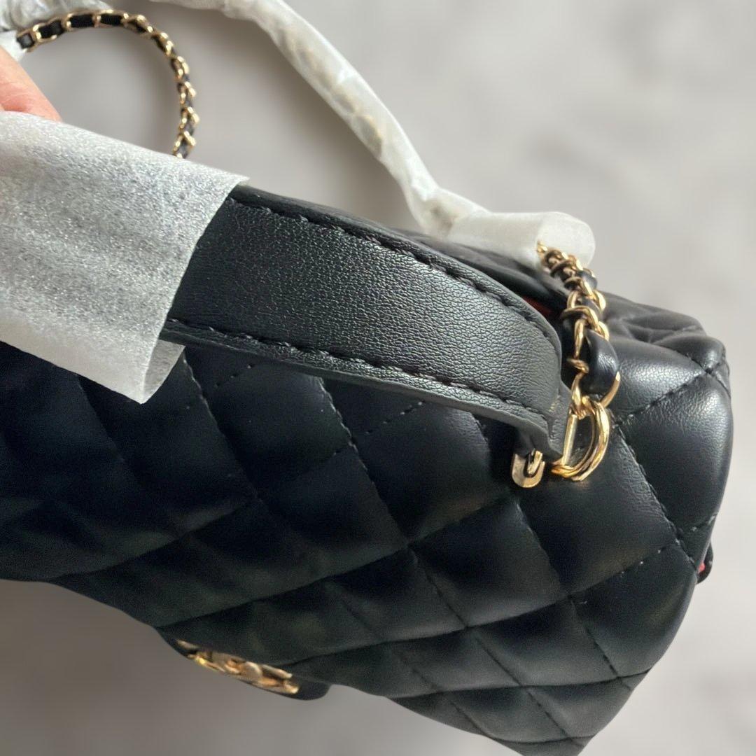 新品キルティングブラック、ノベルティ☆Cバック