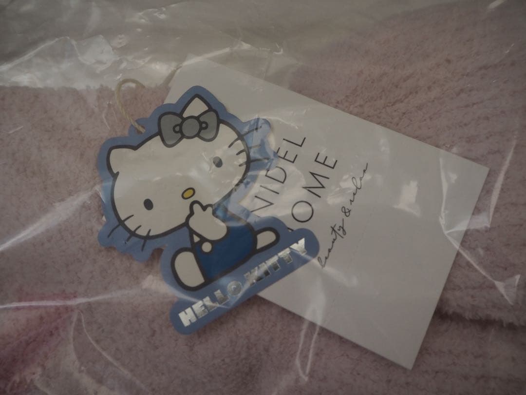 スナイデルホーム　ブランケット　ハローキティ