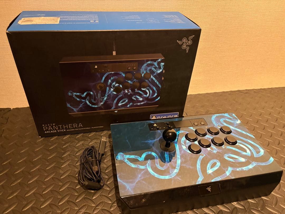 Razer Panthera Arcade Stick PS4/PS3 アケコン