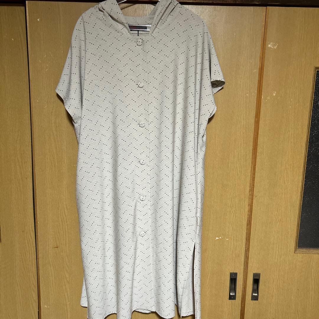 詩仙堂フード付きベスト