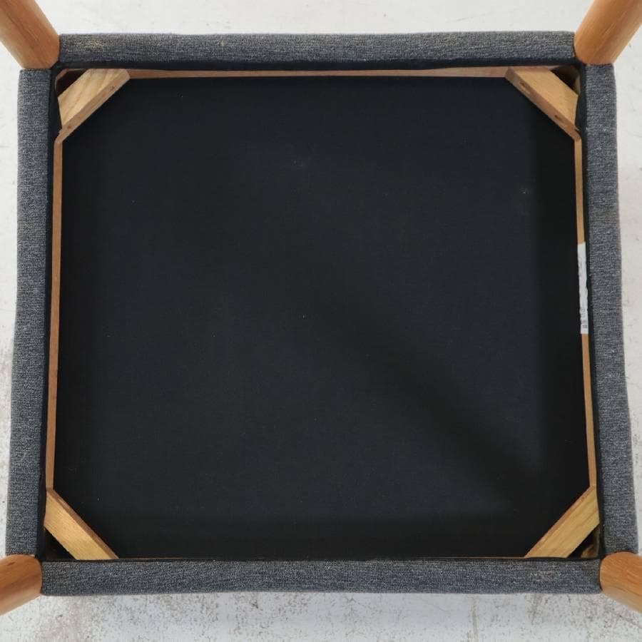 IDC大塚家具取扱 柏木工 シガーロ アームチェア オーク無垢 ダイニングチェア