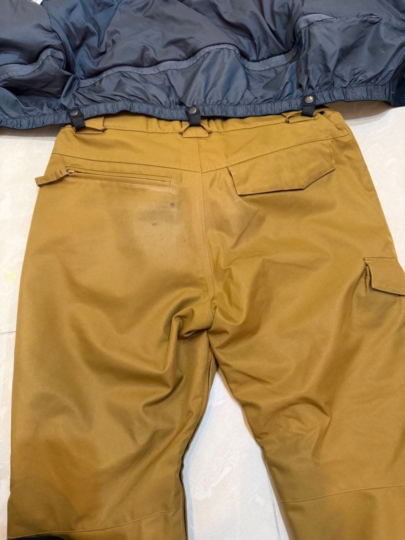 BILLABONG ビラボン　上下セット　スノーボードウェアM パンツLサイズ