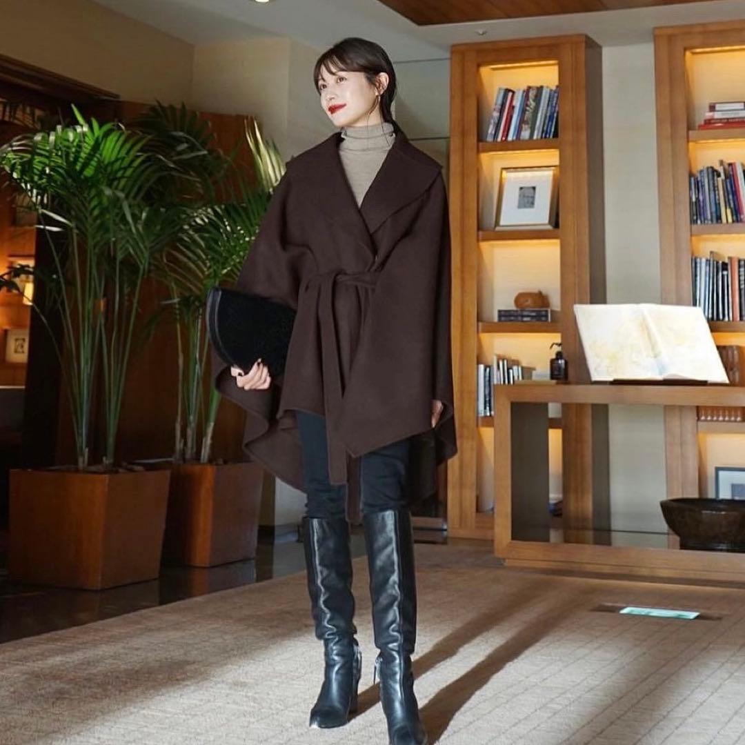 L'Or ロルlaubeblanc rregular hem Cape Coat