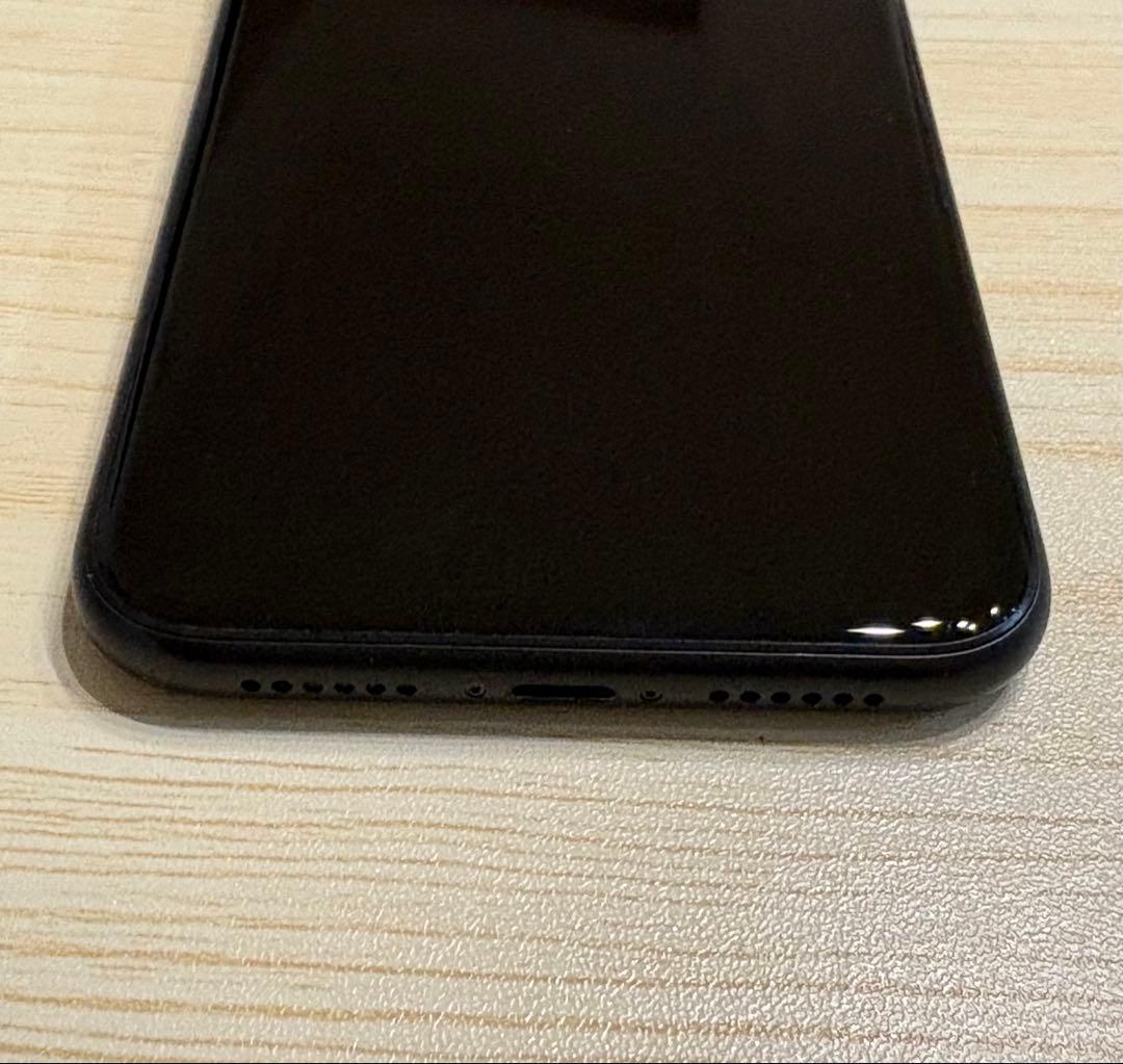 iPhone XR ブラック128GB 初期化済み SIMフリー