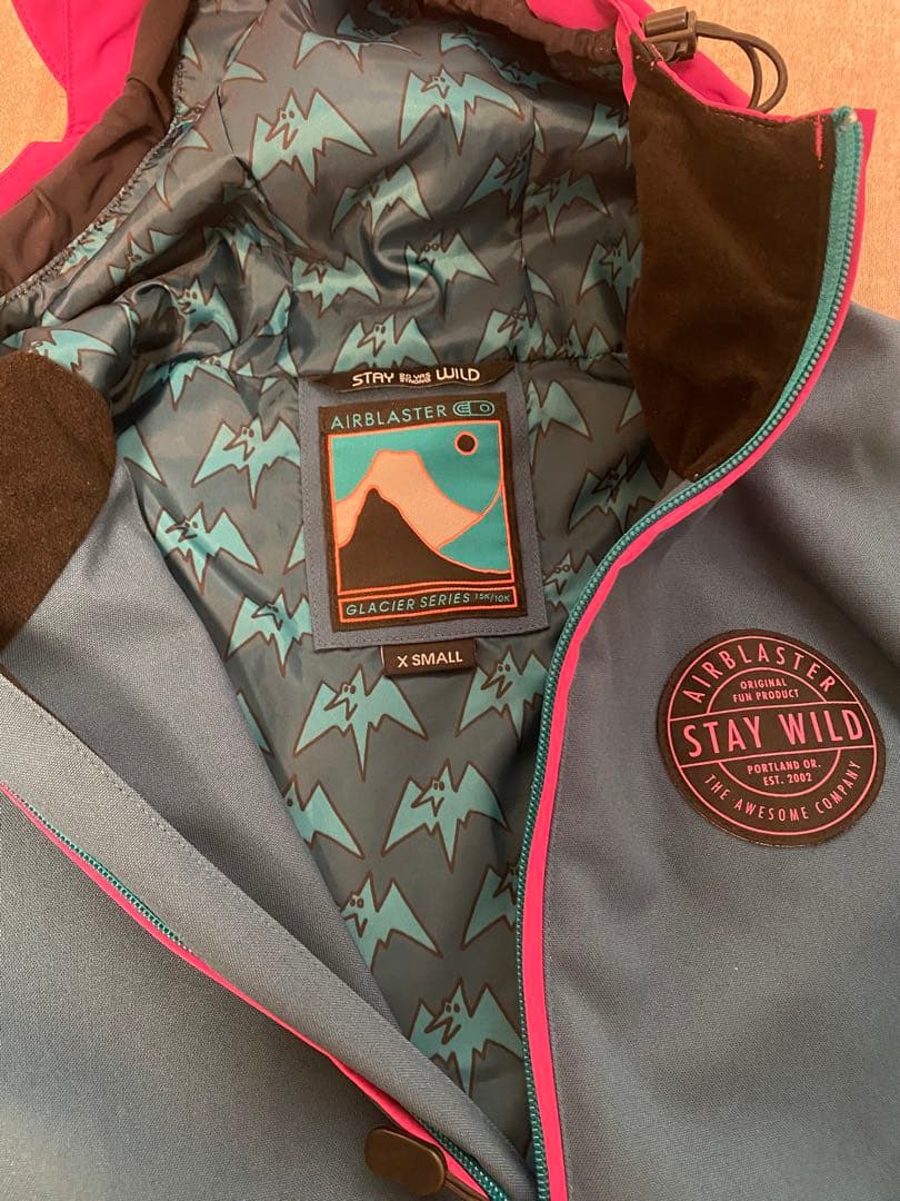 AIRBLASTER エアーブラスター　スノーボードウェア