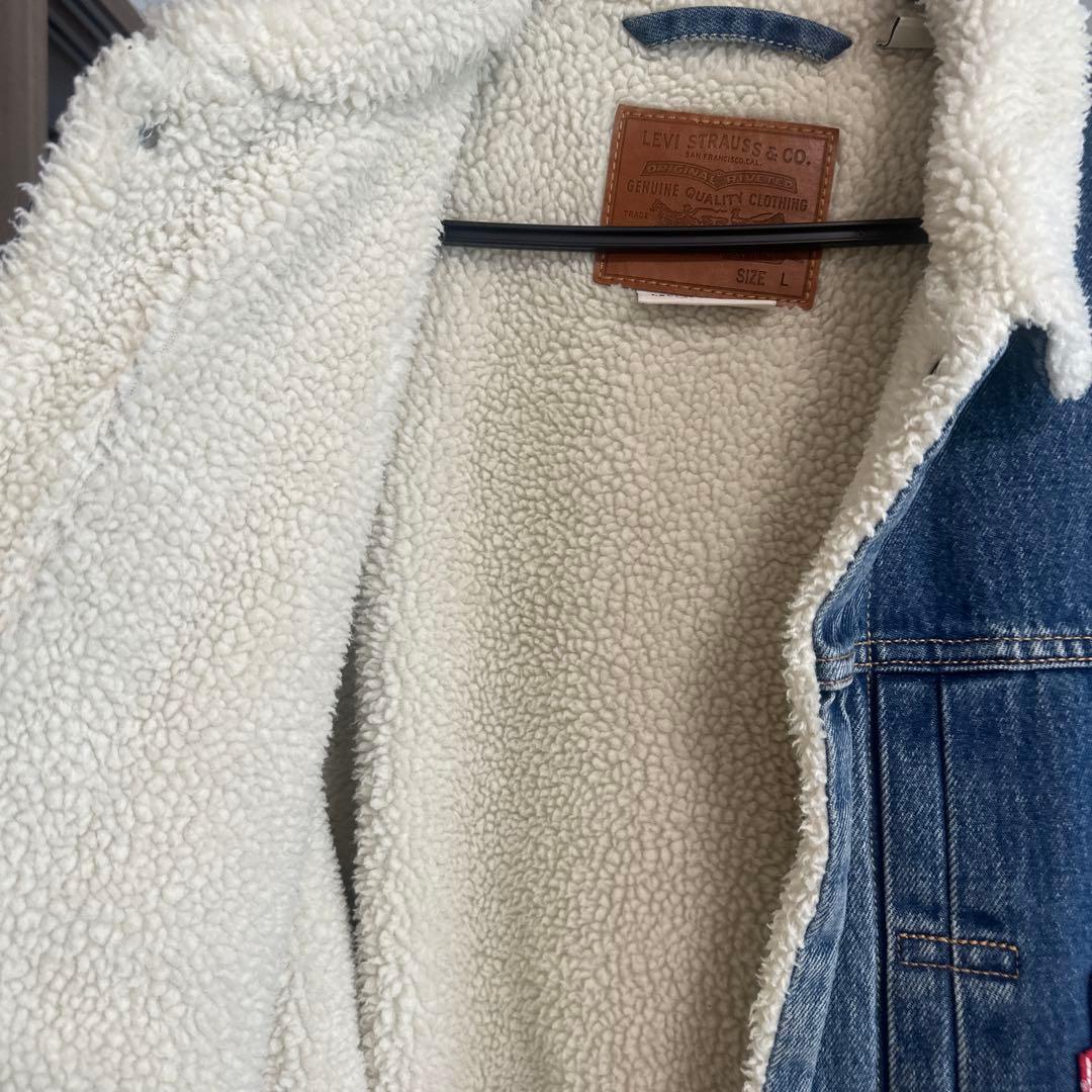 リーバイス ボアジャン シェルパトラッカージャケット ミディアムインディゴ