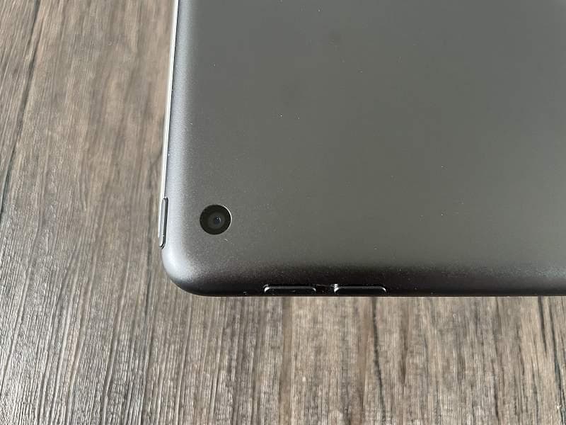 ⑥【美品】iPad Apple 第9世代　Wi-Fiモデル　64GB