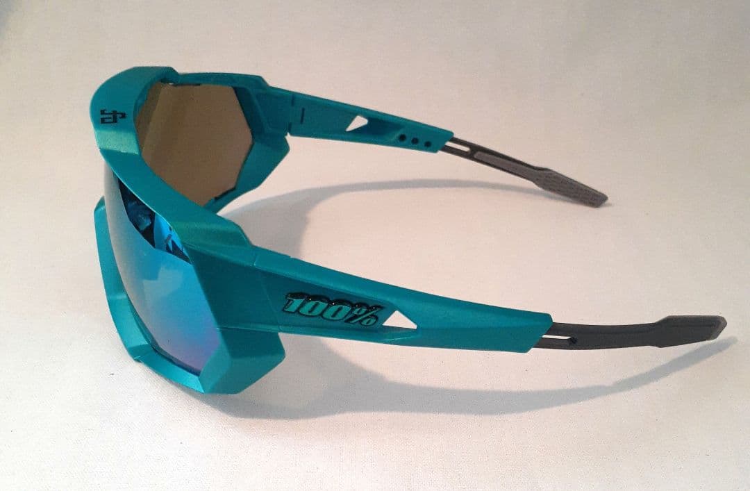 【美品 中古】100% Speedtrap サガン ワンハンドレッド サングラス