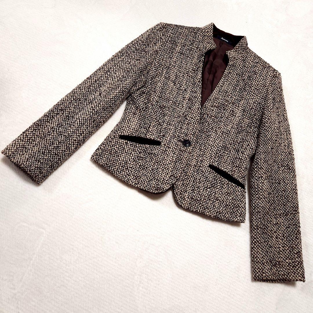 アクアスキュータム スタンドカラー ツイードウール スーツ セットアップ