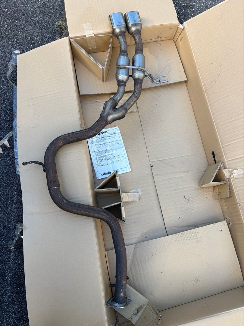 30アルファード、ヴェルファイア　モデリスタスポーツマフラー