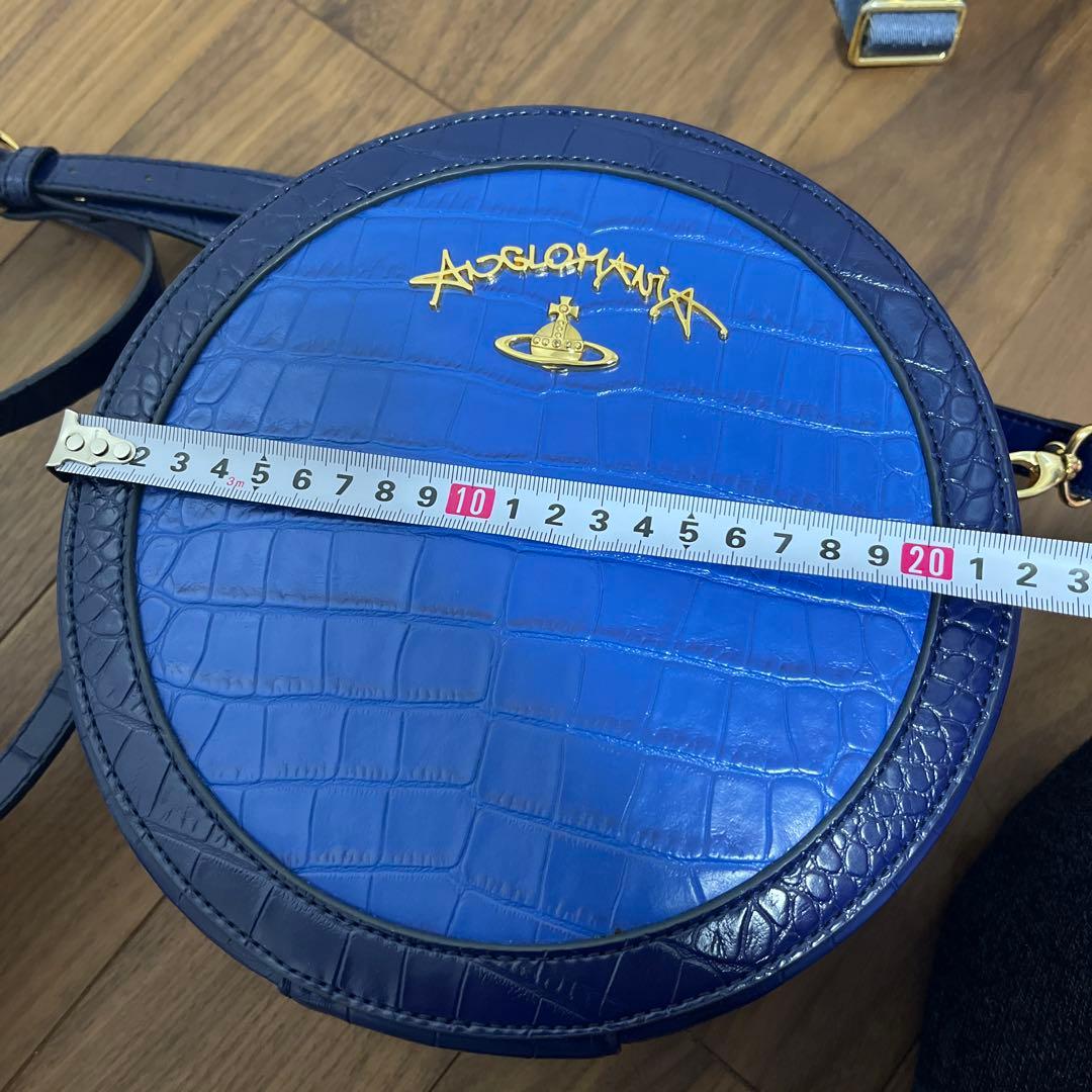 【あおい】Vivianne Westwood円形ショルダーバッグ