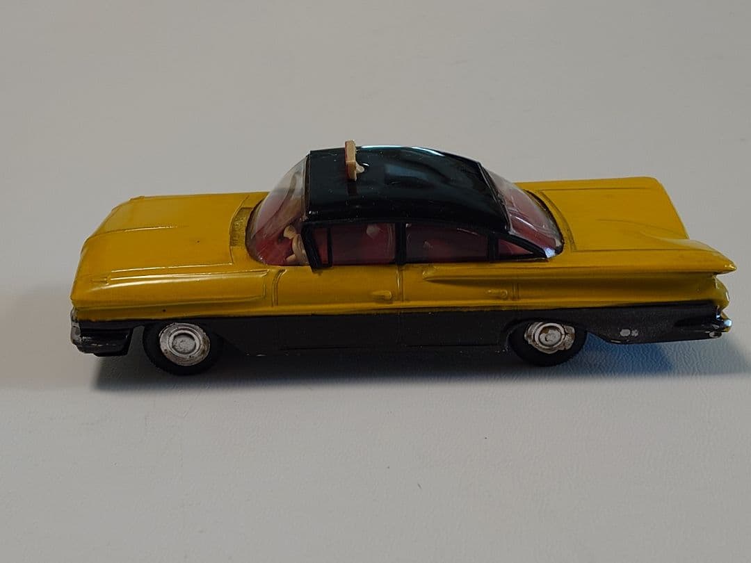 【piccolo】BUBY CHEVROLET BEL AIR TAXI