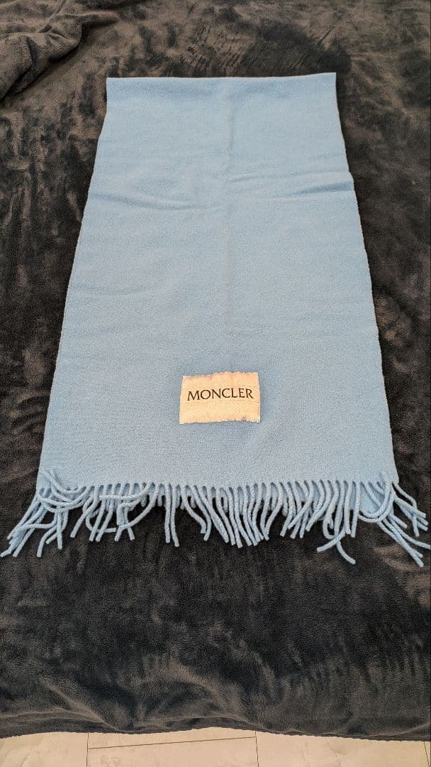 MONCLER 水色 マフラー　ストール
