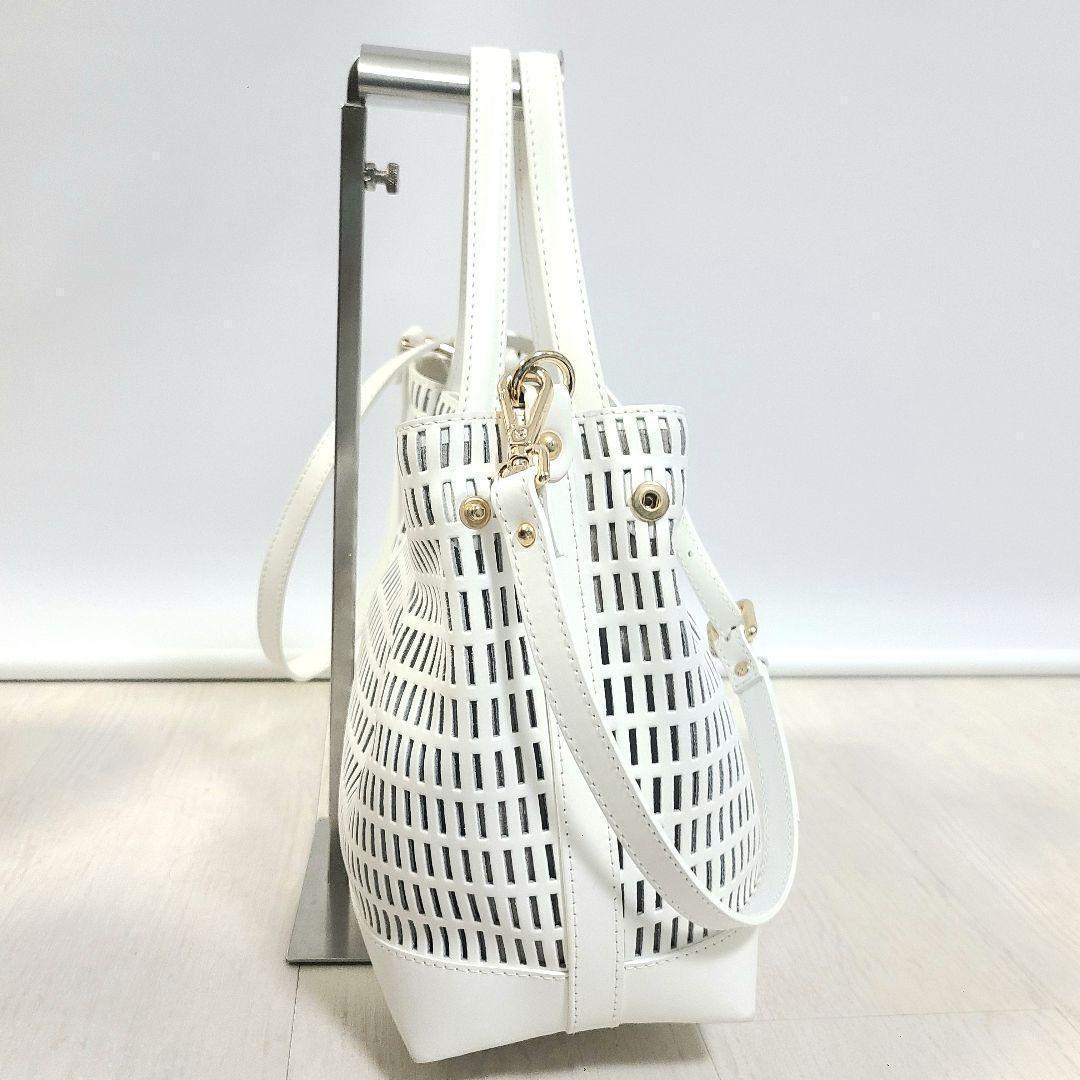 バーニーズニューヨーク トートバッグ 2way ショルダーバッグ ホワイト