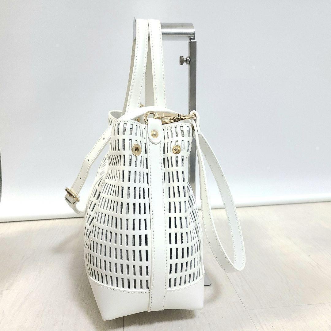 バーニーズニューヨーク トートバッグ 2way ショルダーバッグ ホワイト