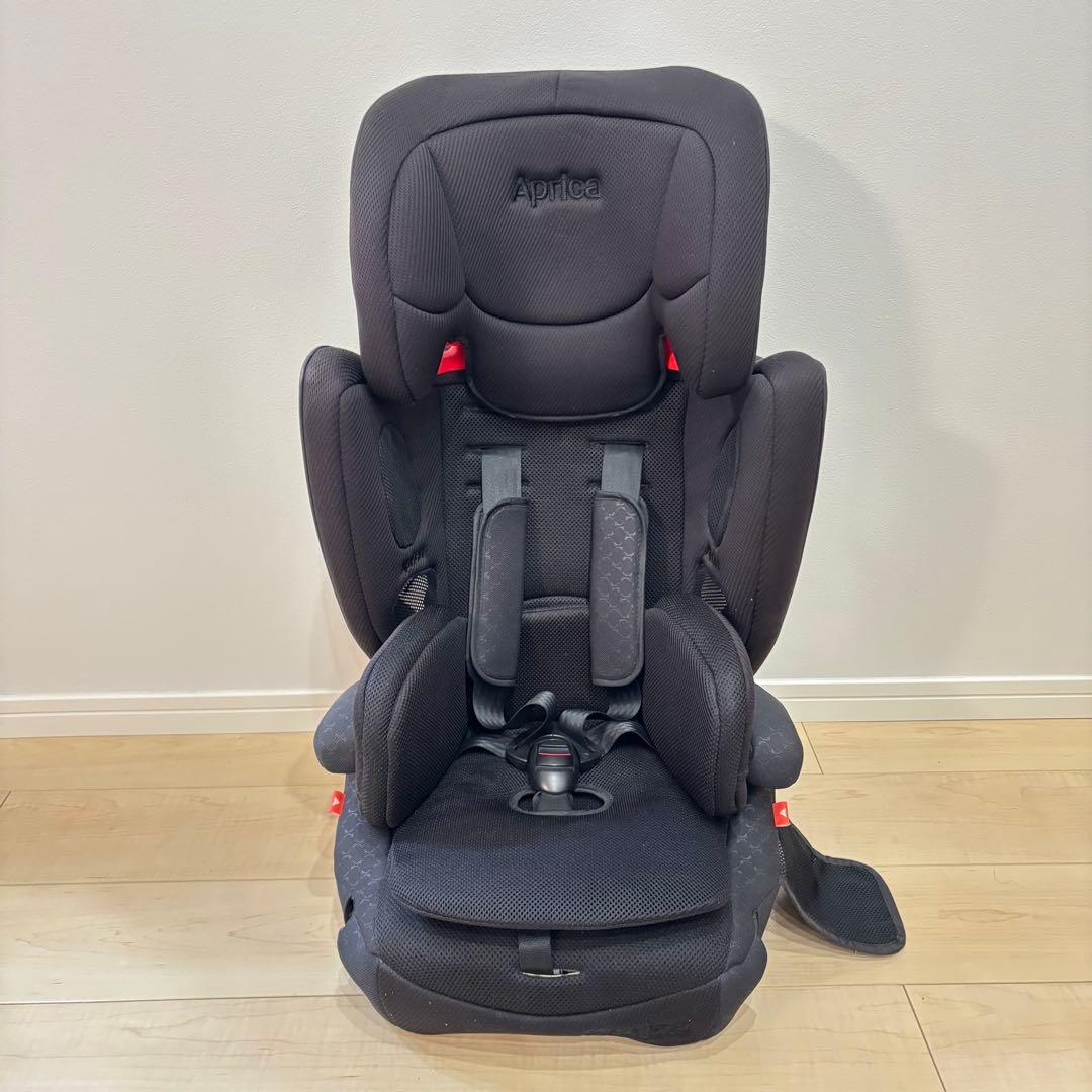 チャイルドシート me