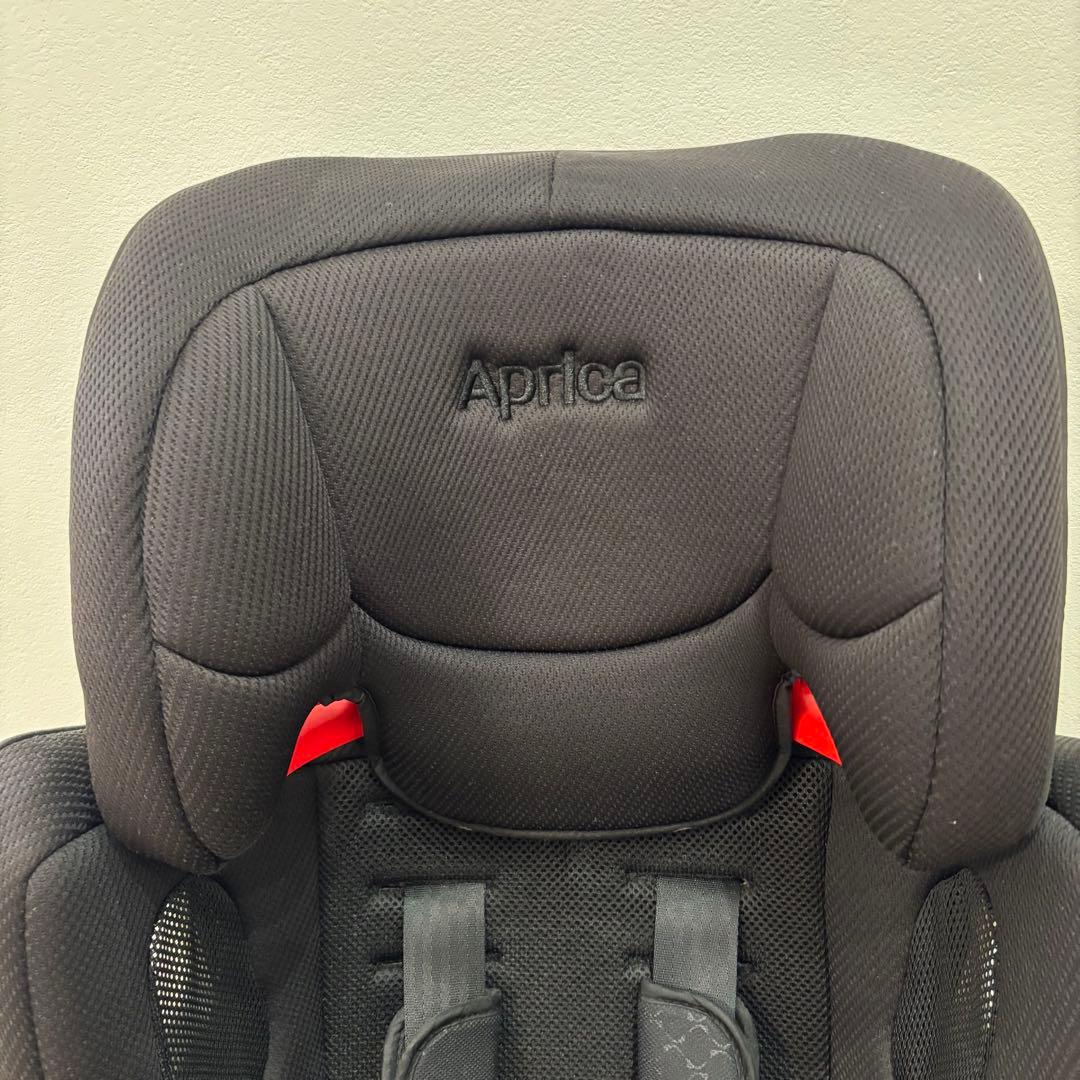 チャイルドシート me