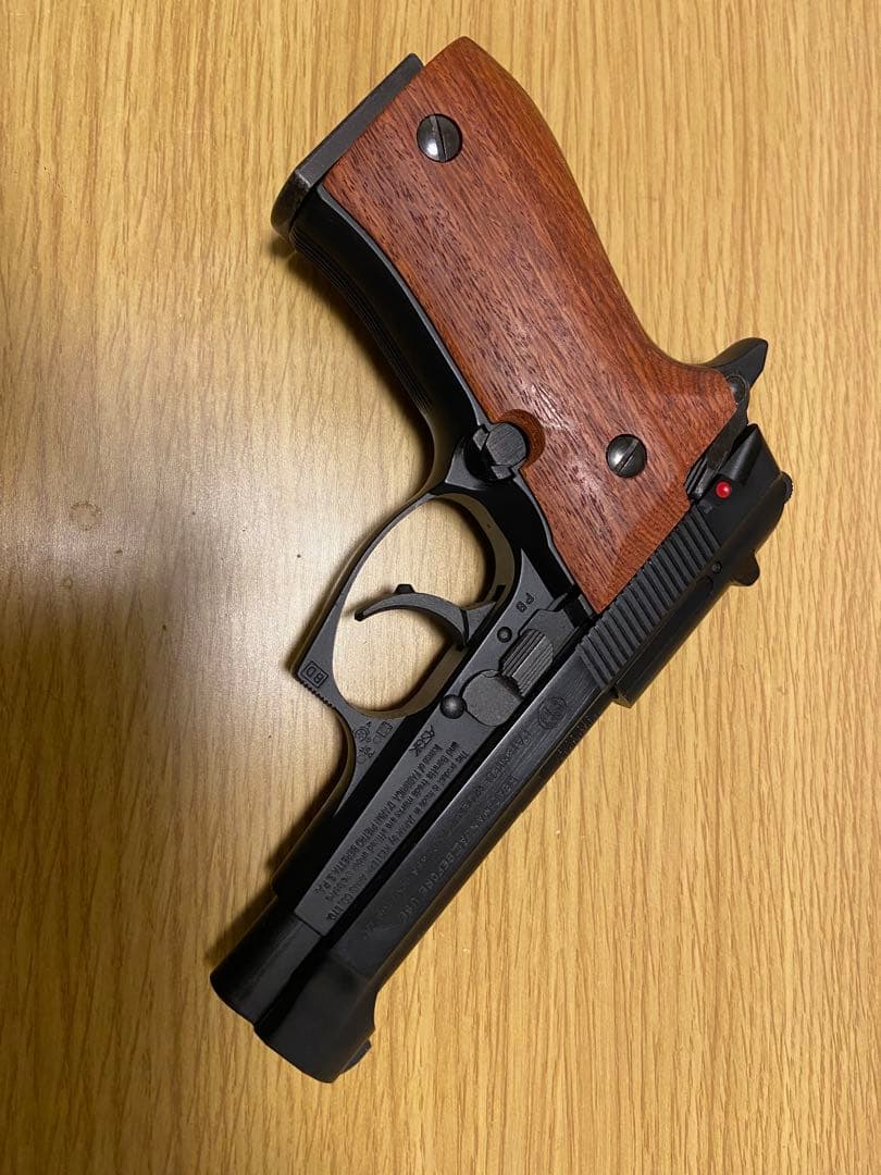 ウエスタンアームズ　ベレッタ　M84FS