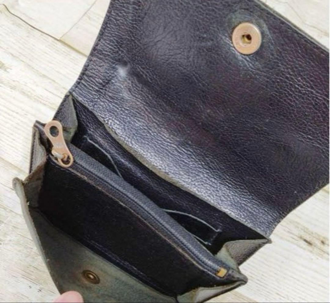 IL BISONTE 2つ折財布　ブラック　バイソン刻印