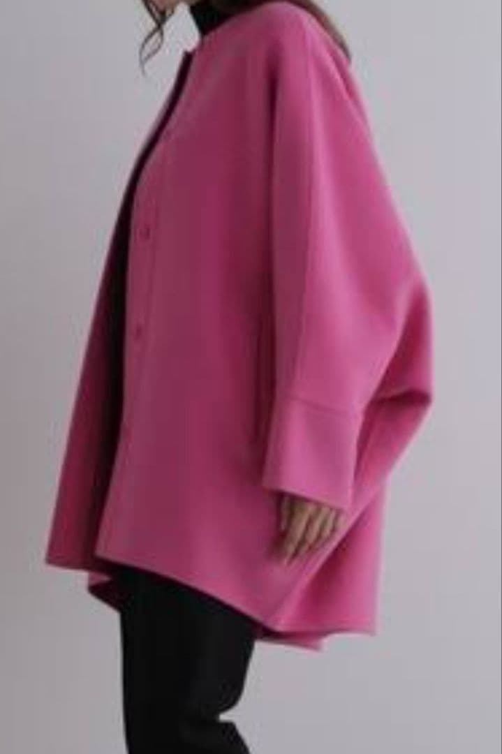 新品同様　LE PHIL コート