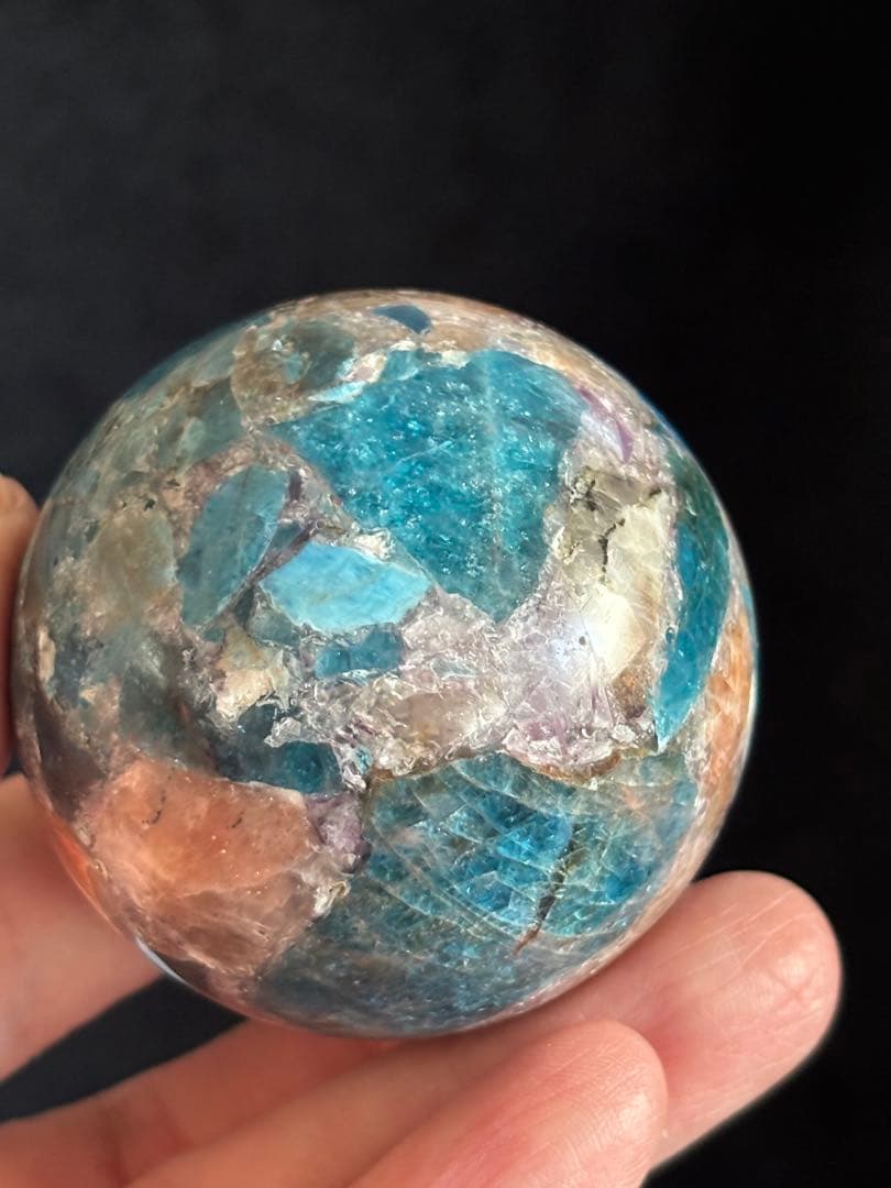 アパタイト&サンストーン&レピドライト&トルマリン共生　スフィア　5.25cm